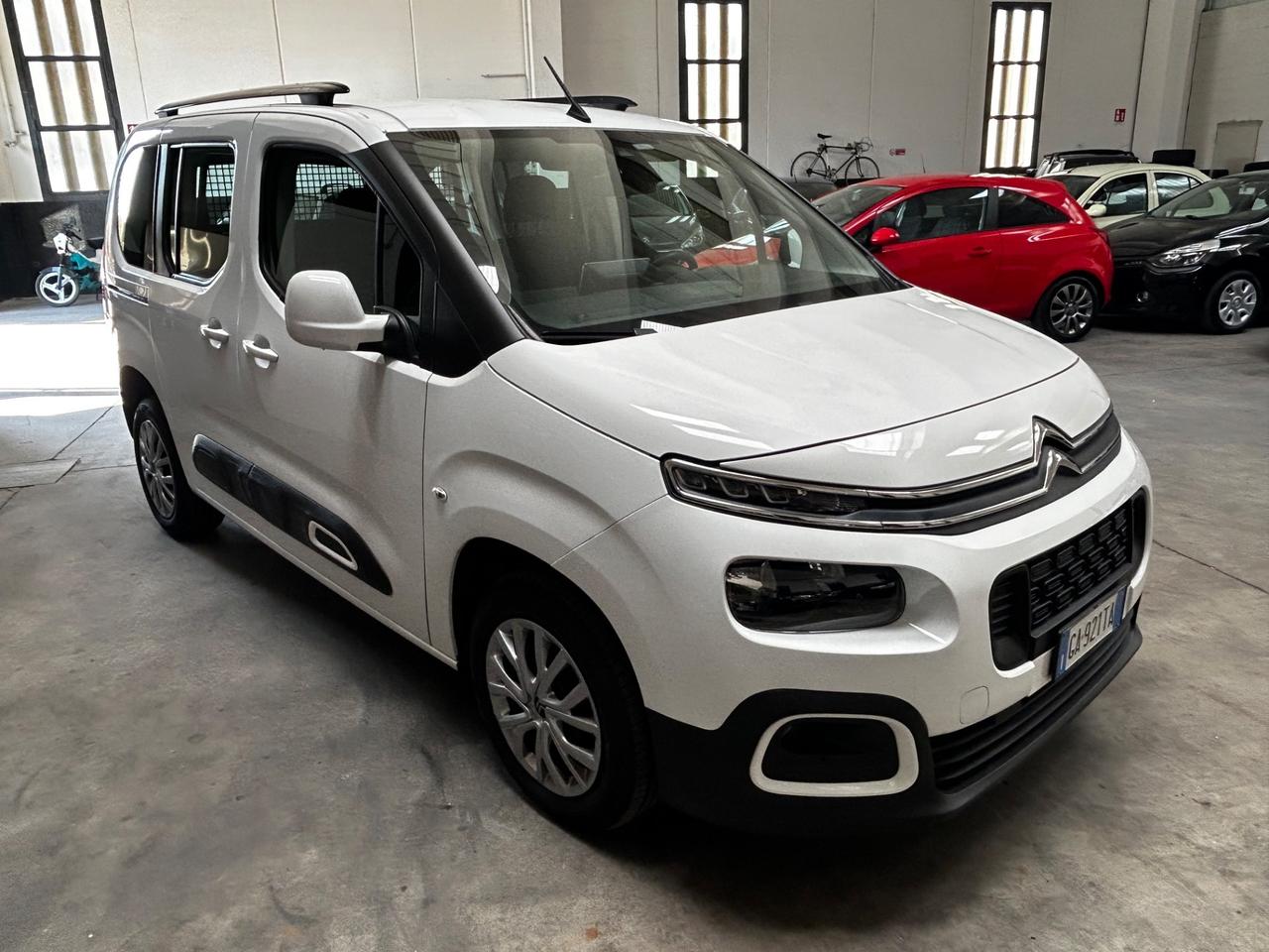 Citroen Berlingo 1500 blue hdi