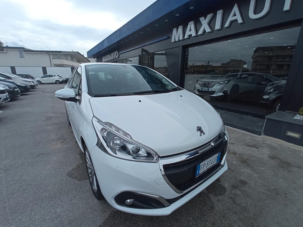 Peugeot 208 allure 2018