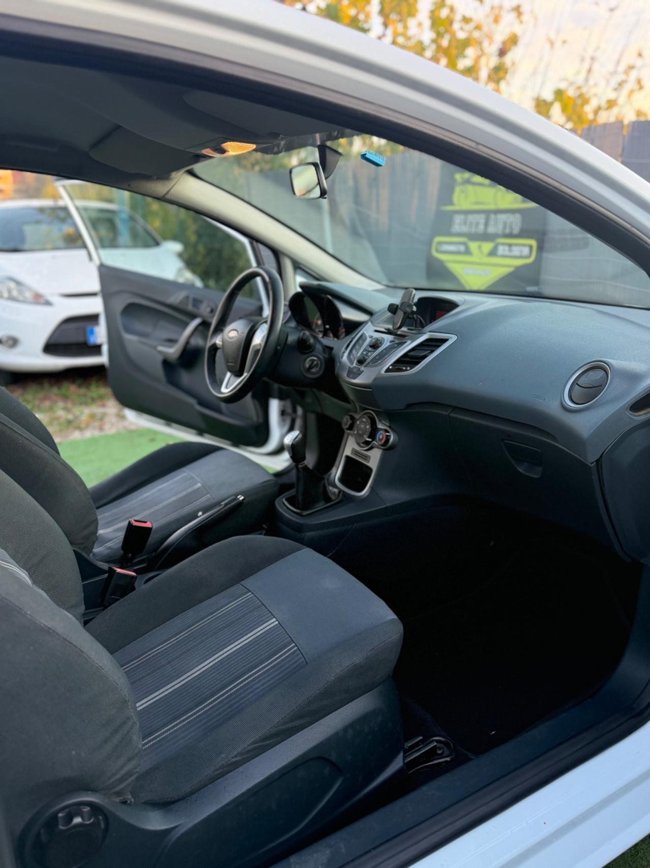 Ford FIESTA 1.4 TDCI TITANIUM NEOPATENTATI