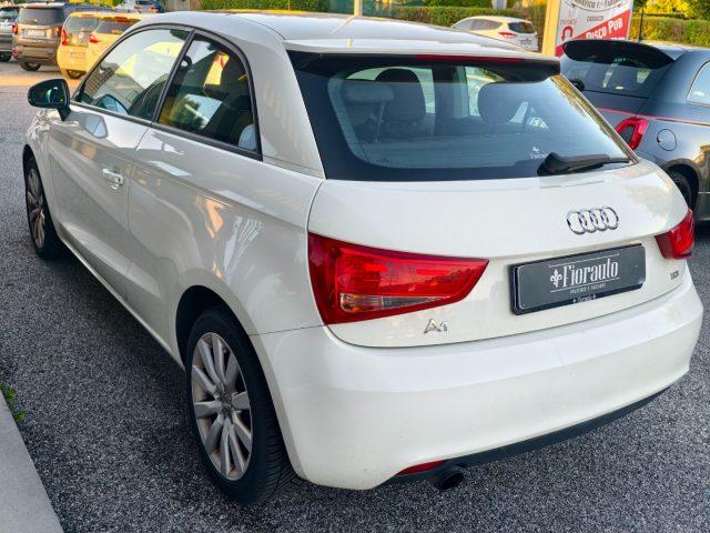 AUDI A1 1.6 TDI 105 CV Ambition