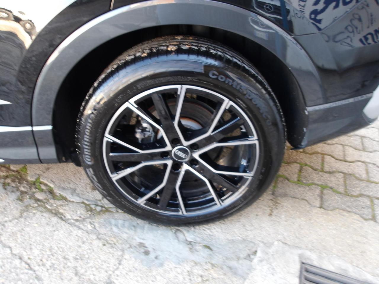 AUDI Q3 Sportback 35 2.0 tdi S line quattro