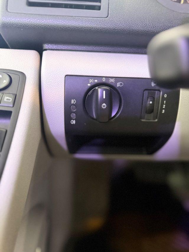 MERCEDES-BENZ A 150 Avantgarde Edition 10