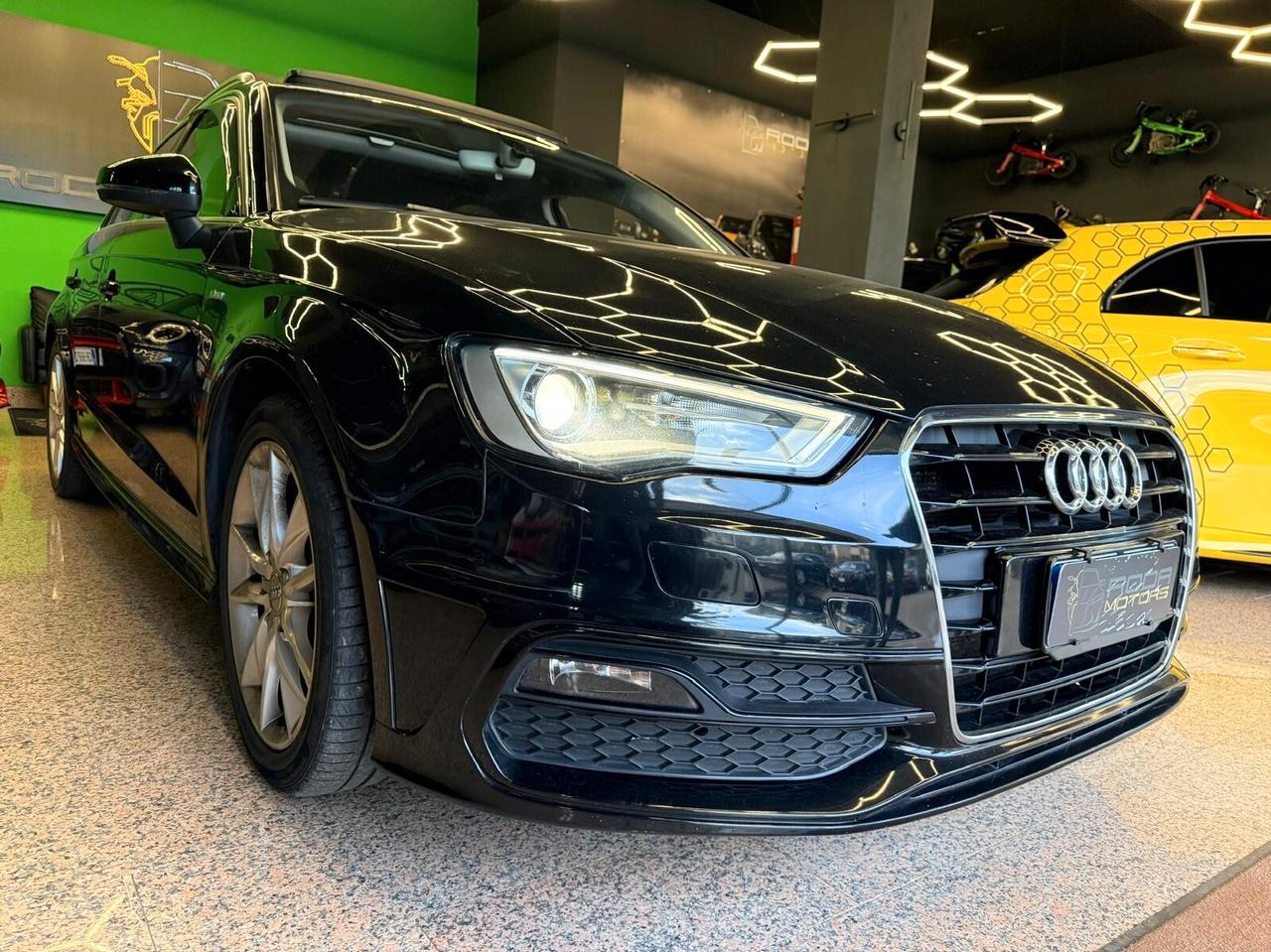 Audi A3 SPB CON TETTO 1.6 TDI S-Line