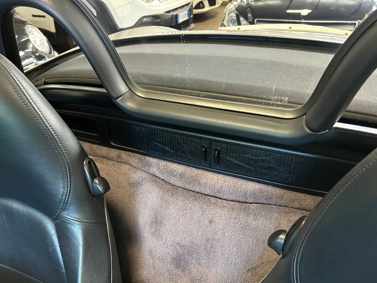 Porsche Boxster 2.5i 24V cat