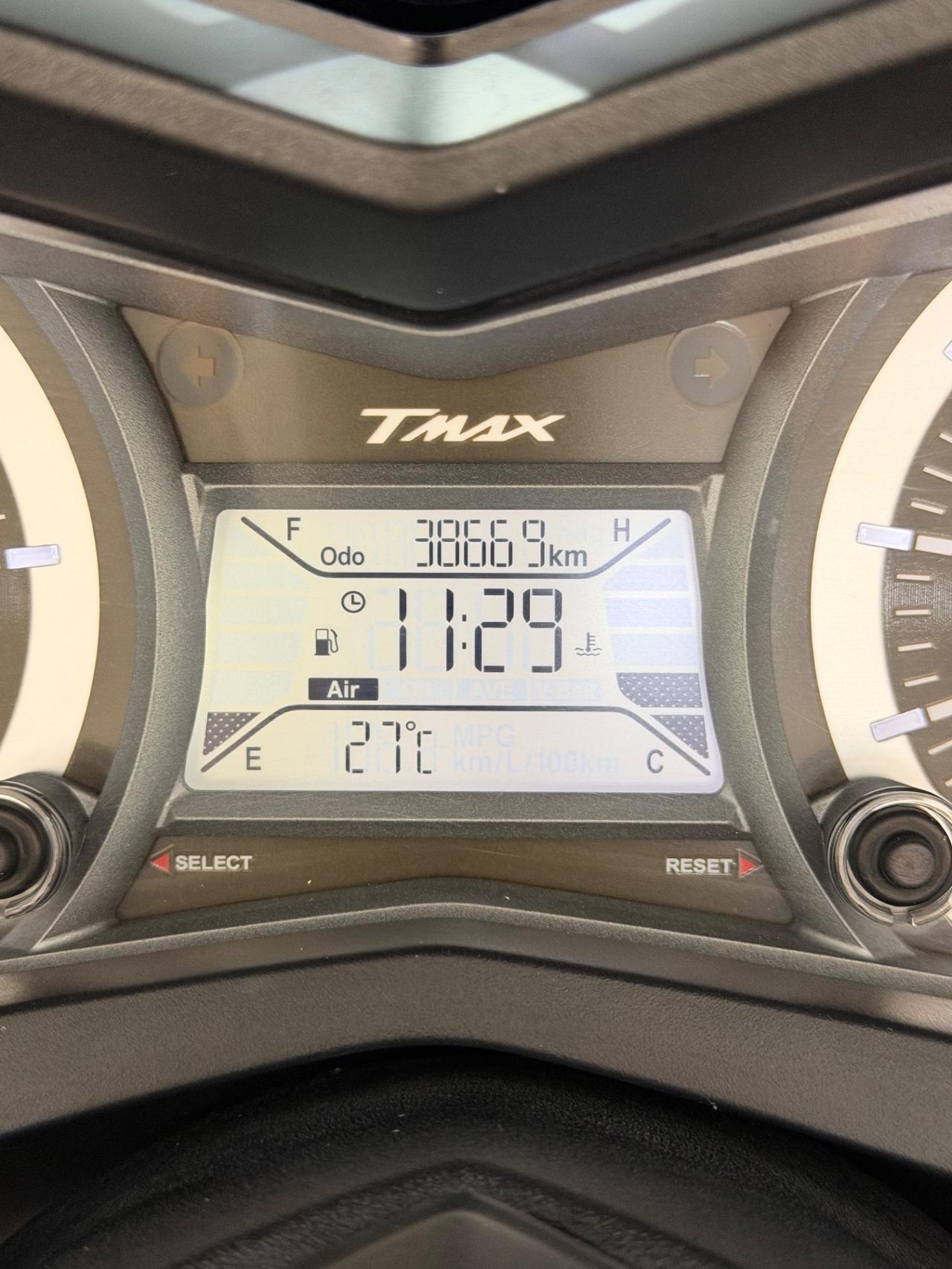 Yamaha TMAX 530 LUXE MAX