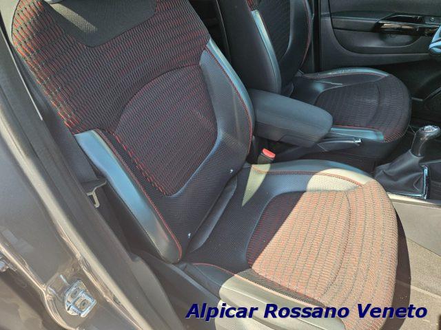 RENAULT Captur 1.5 dCi 8V 90 CV Start&Stop Project Runway