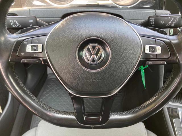 VOLKSWAGEN Golf 1.6 TDI 110 CV DSG 5p. Highline BlueMotion Technol