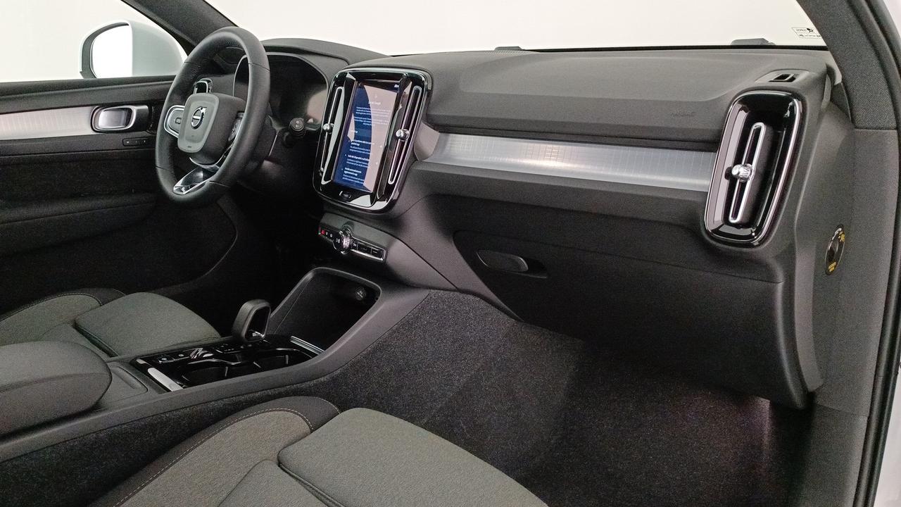 VOLVO XC40 2.0 b3 Core auto