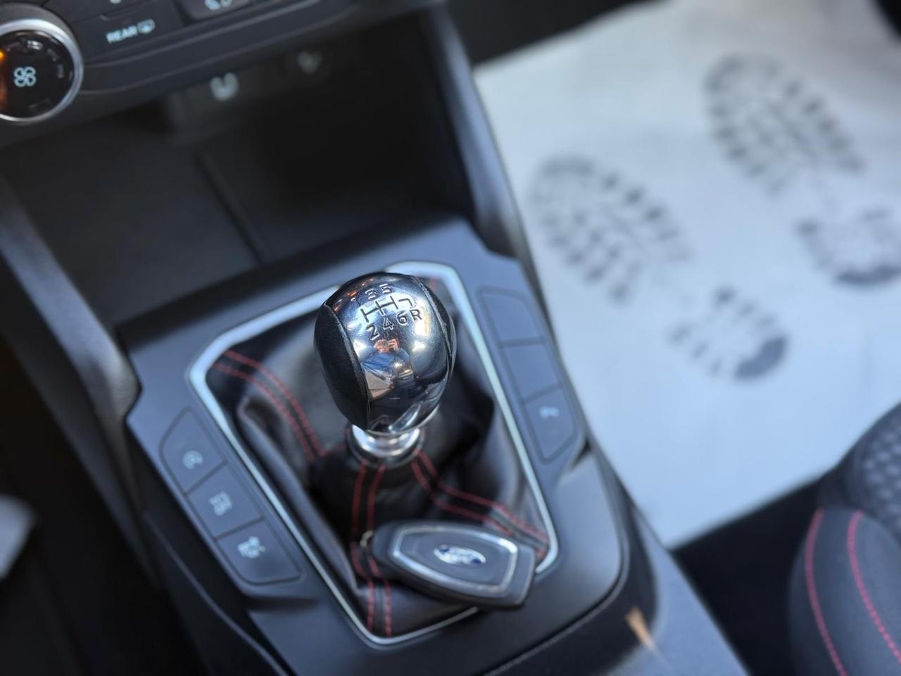 Ford Focus 1.0 EcoBoost 125 CV S&S ST-Line