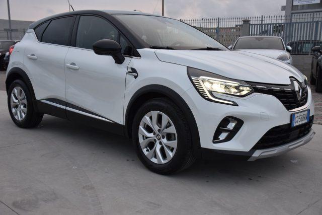RENAULT Captur Mild Hybrid 140 CV Intens