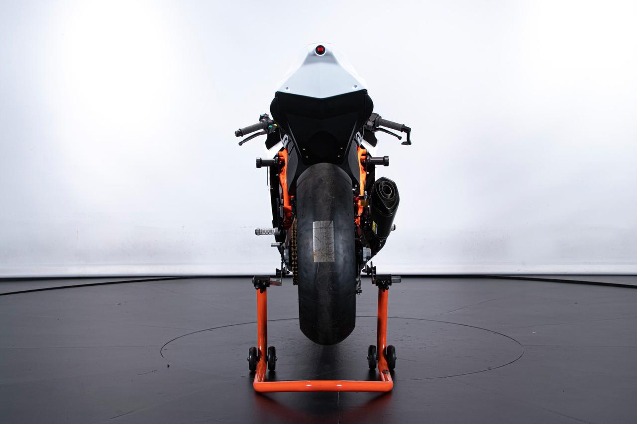 KTM RC 8C - 2024