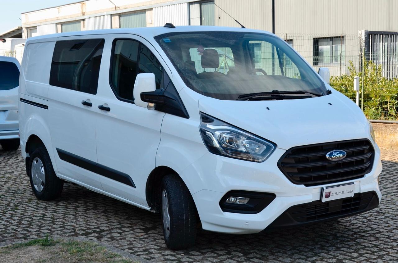 FORD TOURNEO CUSTOM 2.0d 105cv AUTOCARRO 6 POSTI, PREZZO IVA ESCLUSA, UNICOPROPRIETARIO, UFF ITALIANA, SERVICE DIMOSTRABILI, PERMUTE