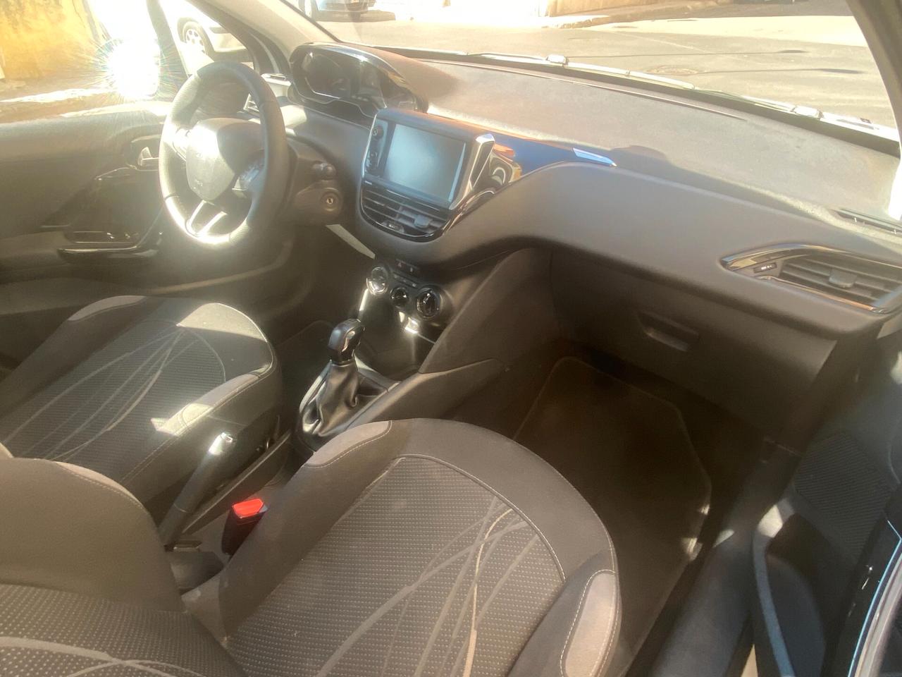 Peugeot 208 1.4 HDi 68 CV 5 porte Active