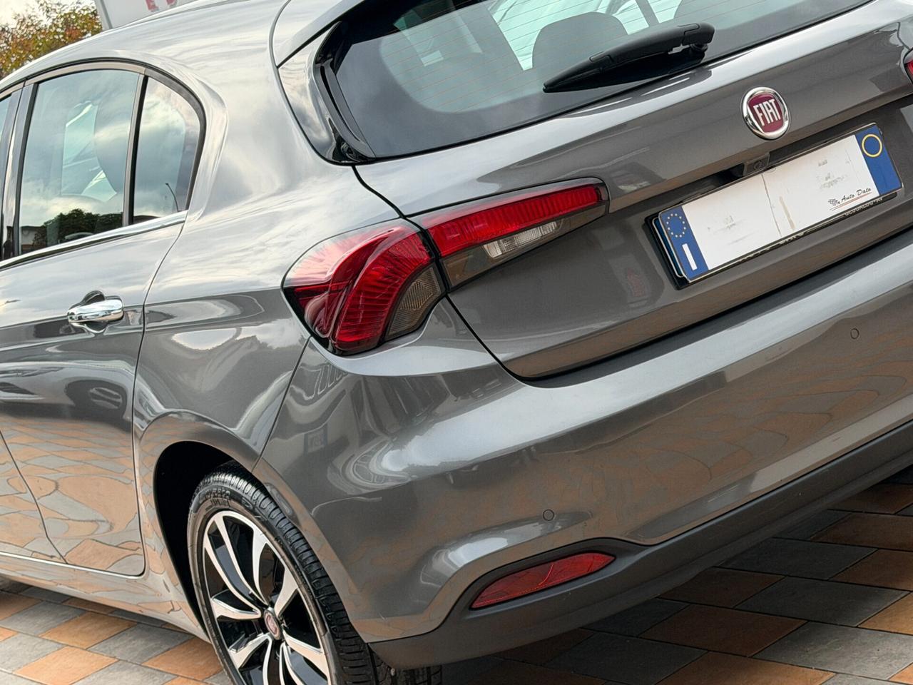 Fiat Tipo 1.6 M.JET 120 cv. 5 porte LOUNGE
