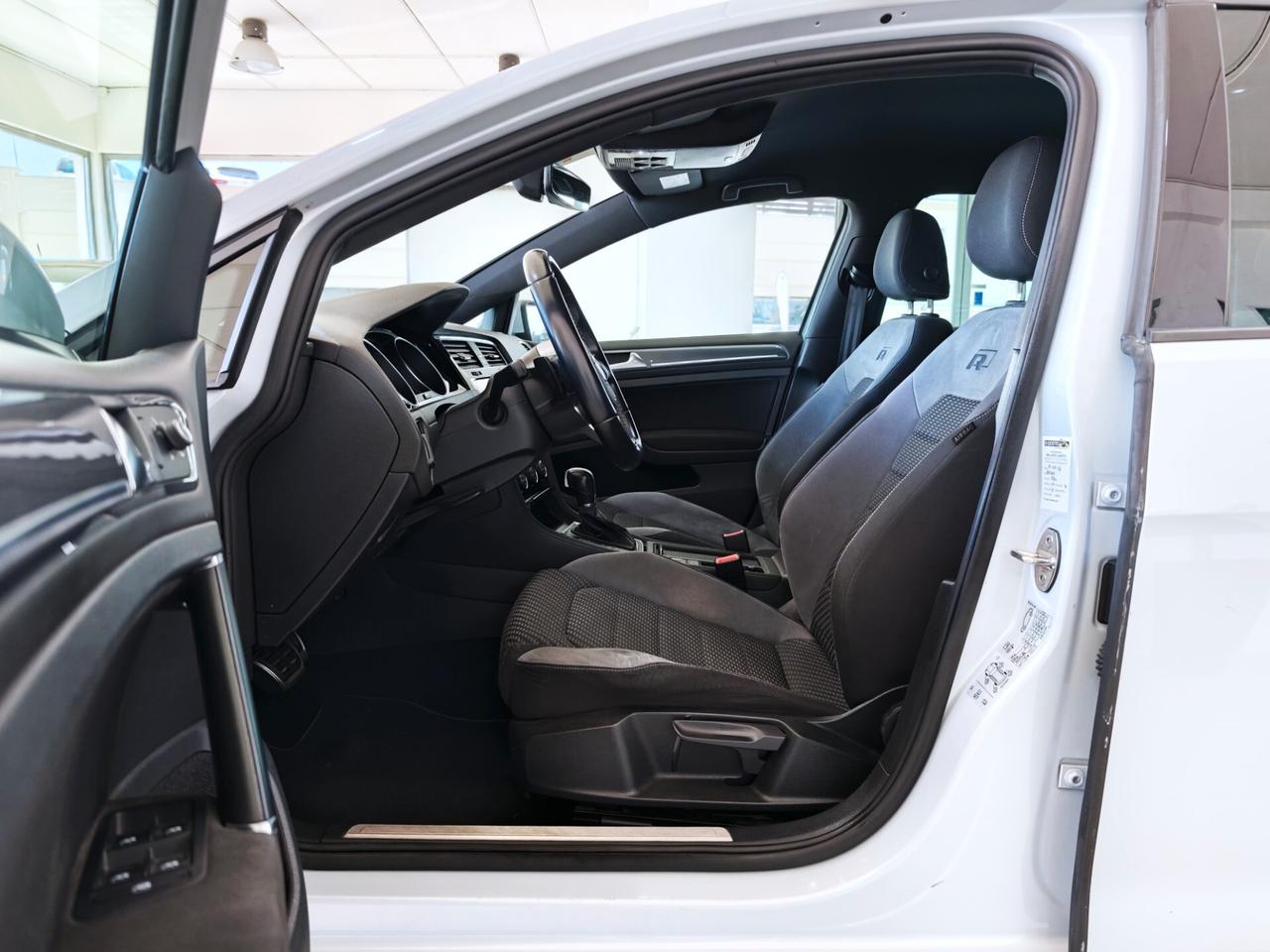 Volkswagen Golf 1.0 TSI 115cv DSG R-Line Sport 2018