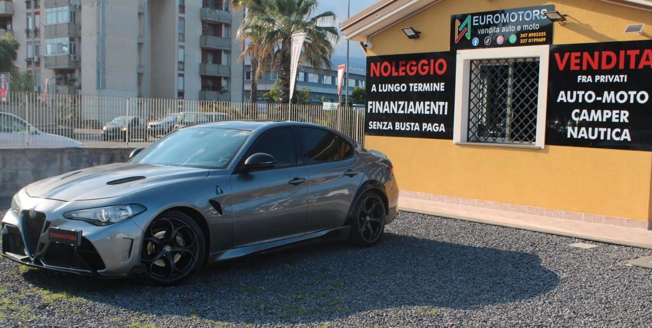 Alfa Romeo Giulia Tua A SOLI 387€ al mese Anticipo Zero