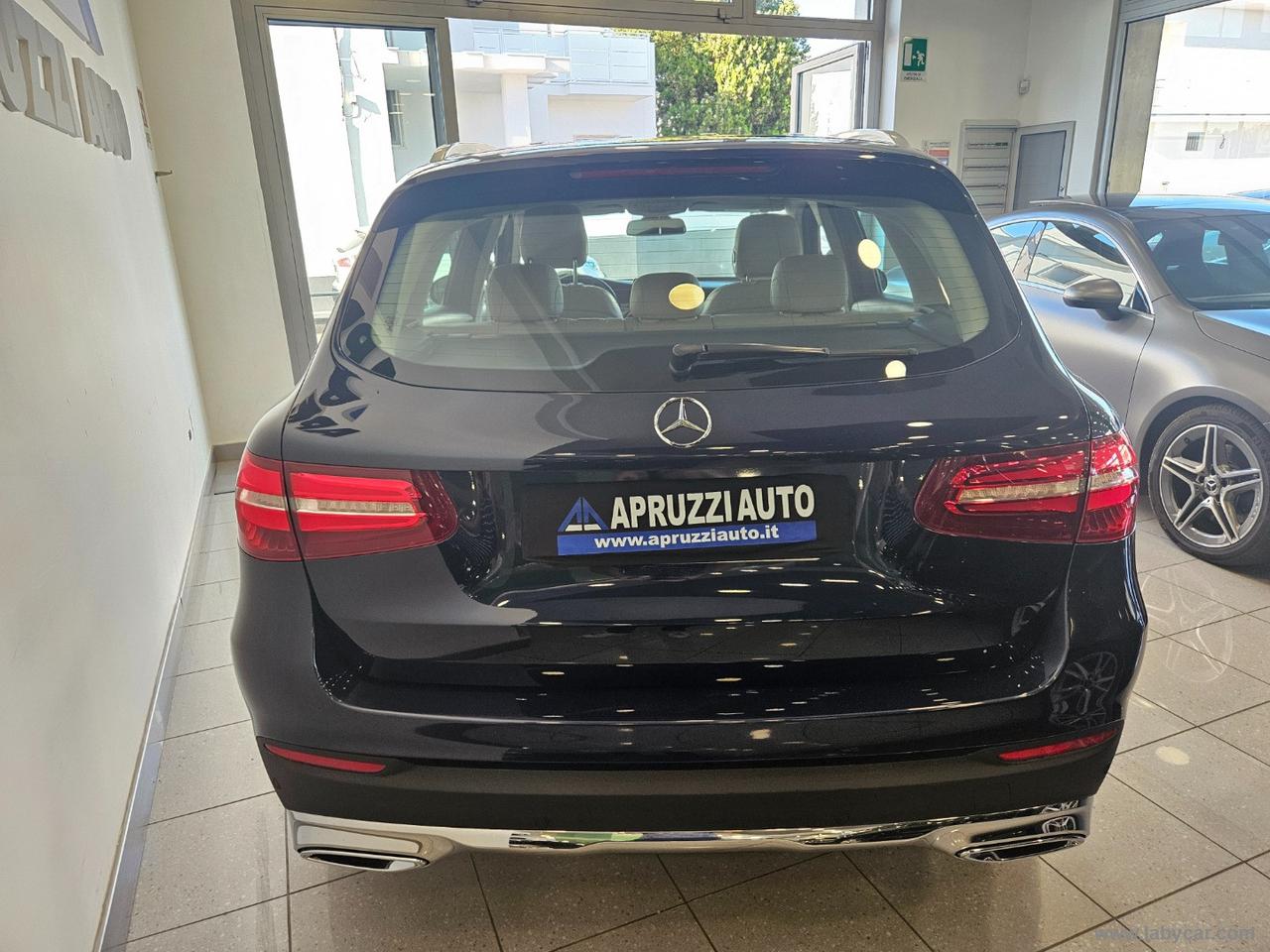 MERCEDES-BENZ GLC 220 d 4Matic Sport