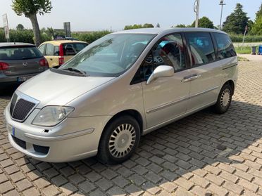 Lancia Phedra 2.2 jtd Emblema plus