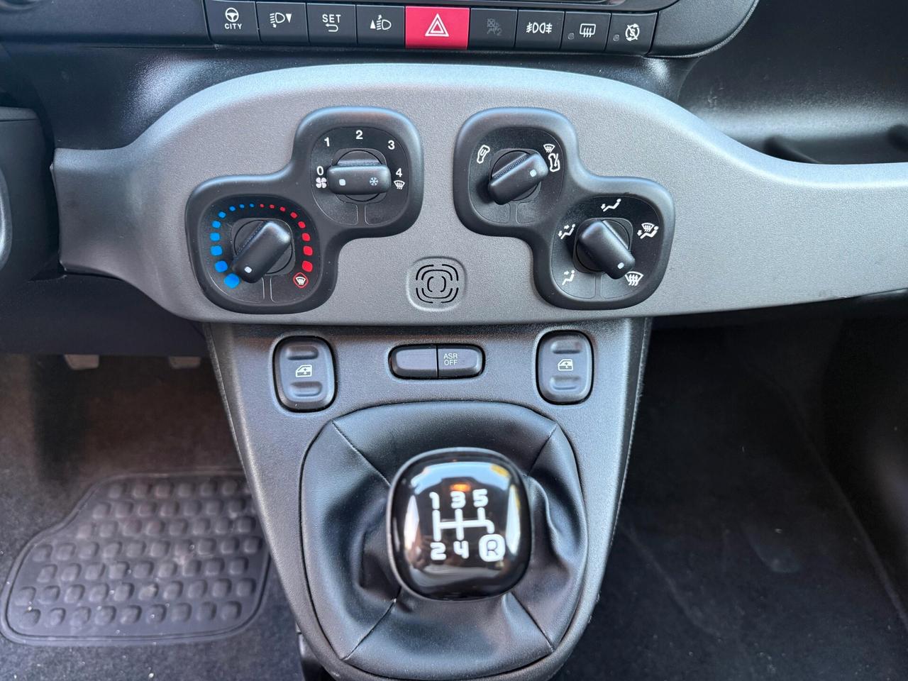 Fiat Panda 1.2 Pop POCHI KM!