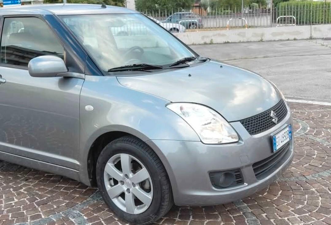 Suzuki Swift 1.3 GPL 5p. GL Safety Pack