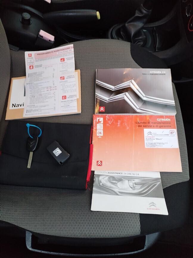 Citroen C4 1.4 benzina 2009 km 155000 CONSEGNA CON TAGLIANDO E DISTRIBUZIONE