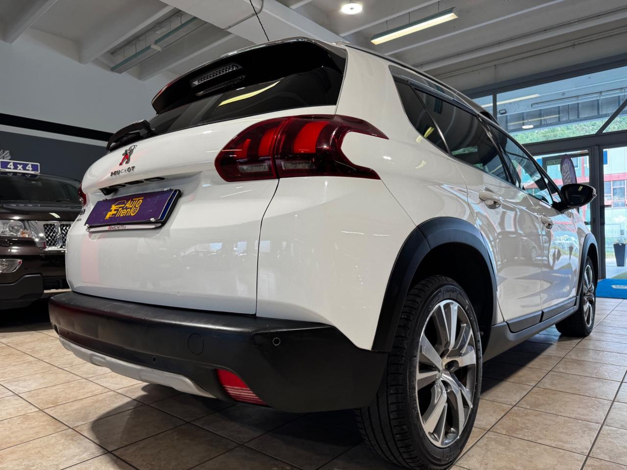 Peugeot 2008 BlueHDi 100 GT Line 105.000 KM
