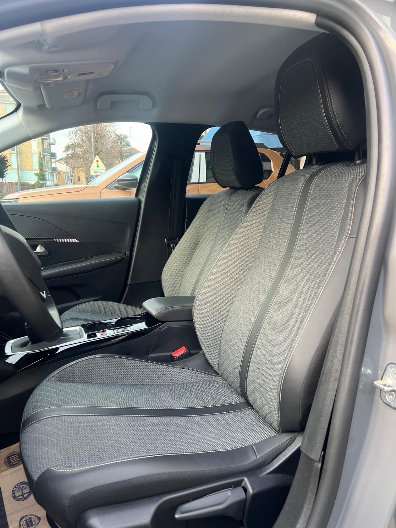 Peugeot 208 PureTech 100 Stop&Start 5 porte Allure