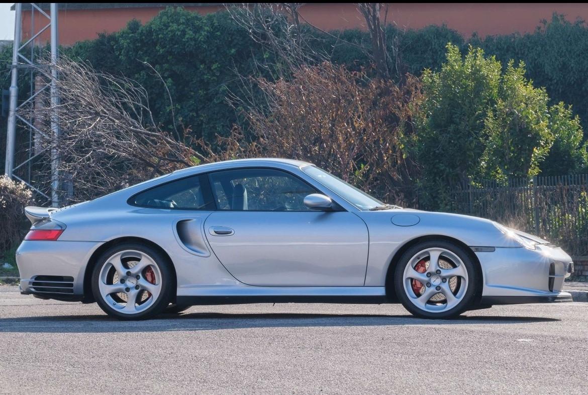 Porsche 911 996 Turbo cat Coupé manuale, 11950km! Polar Silber pelle blu metropoli