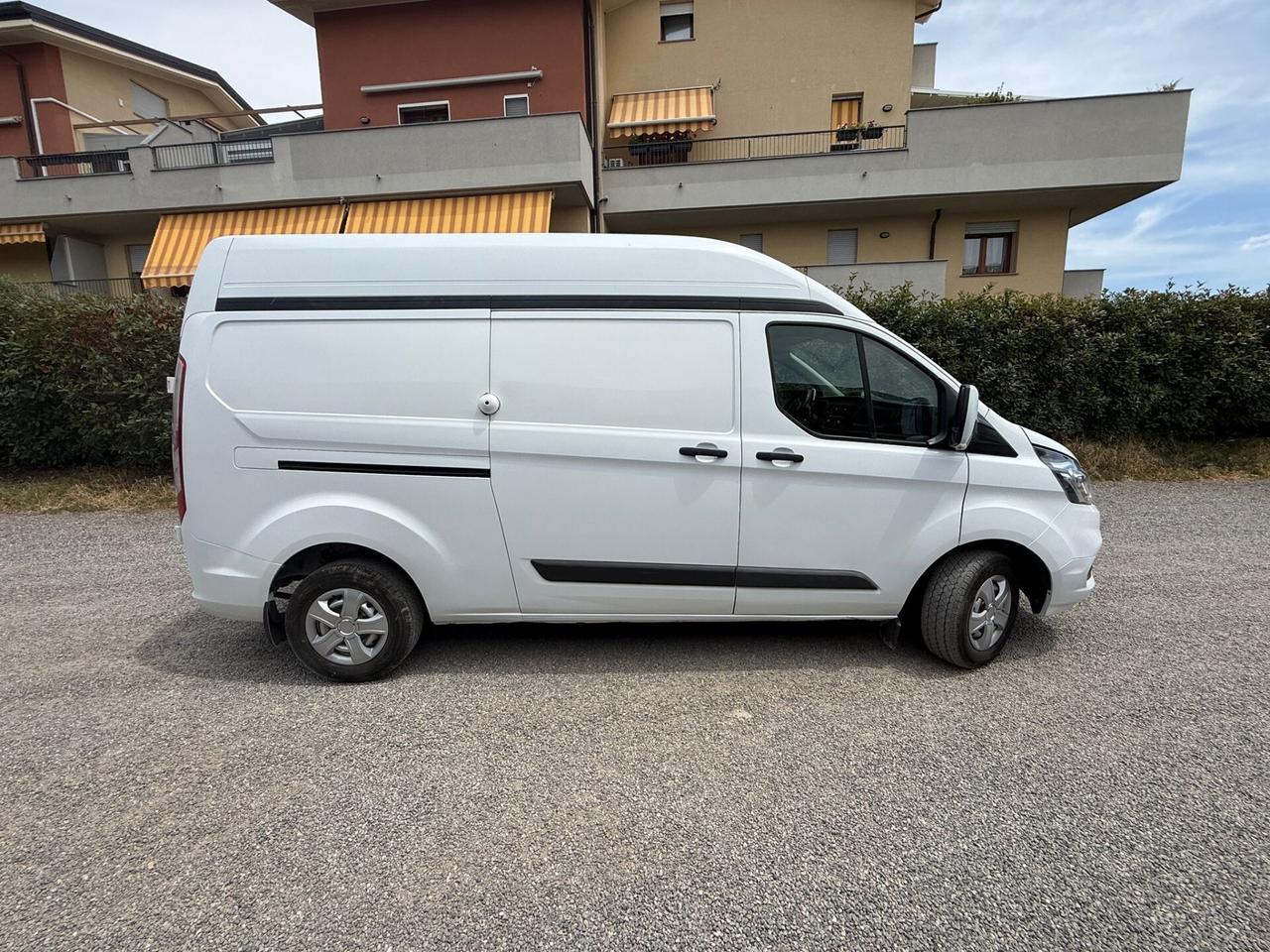 Ford Transit Custom 2.0 EcoBlue Hybrid 170 PL Furgone Trend