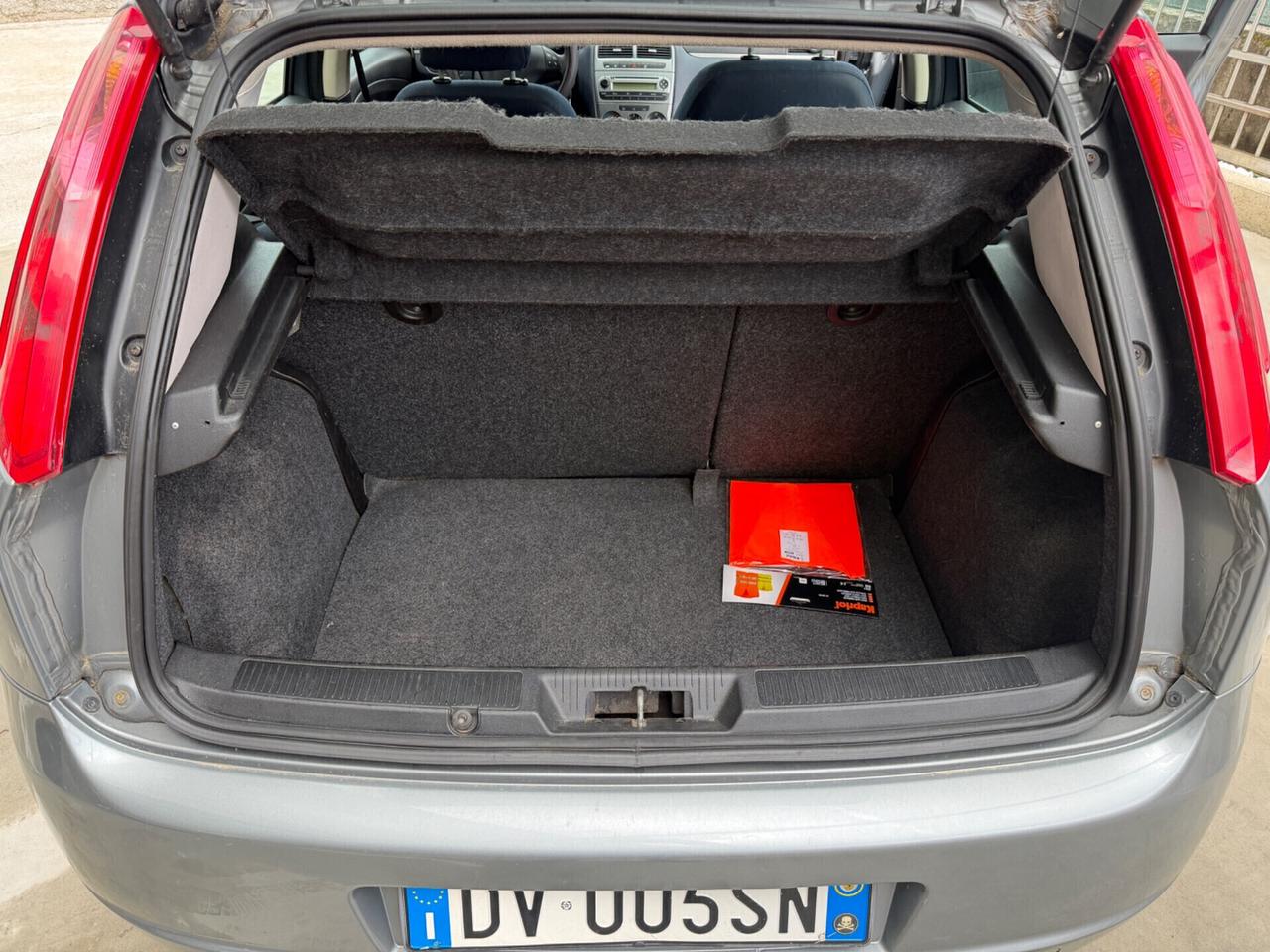 FiIAT GRANDE PUNTO 1.3 MJT UNI PROP NEOPATENTATI