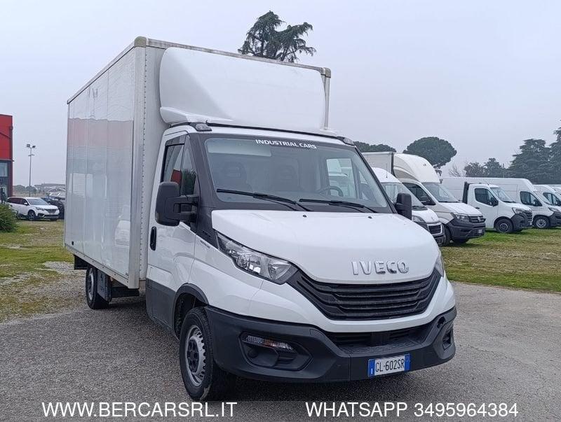Iveco Daily Daily 35S16 2.3 HPT PL Cabinato
