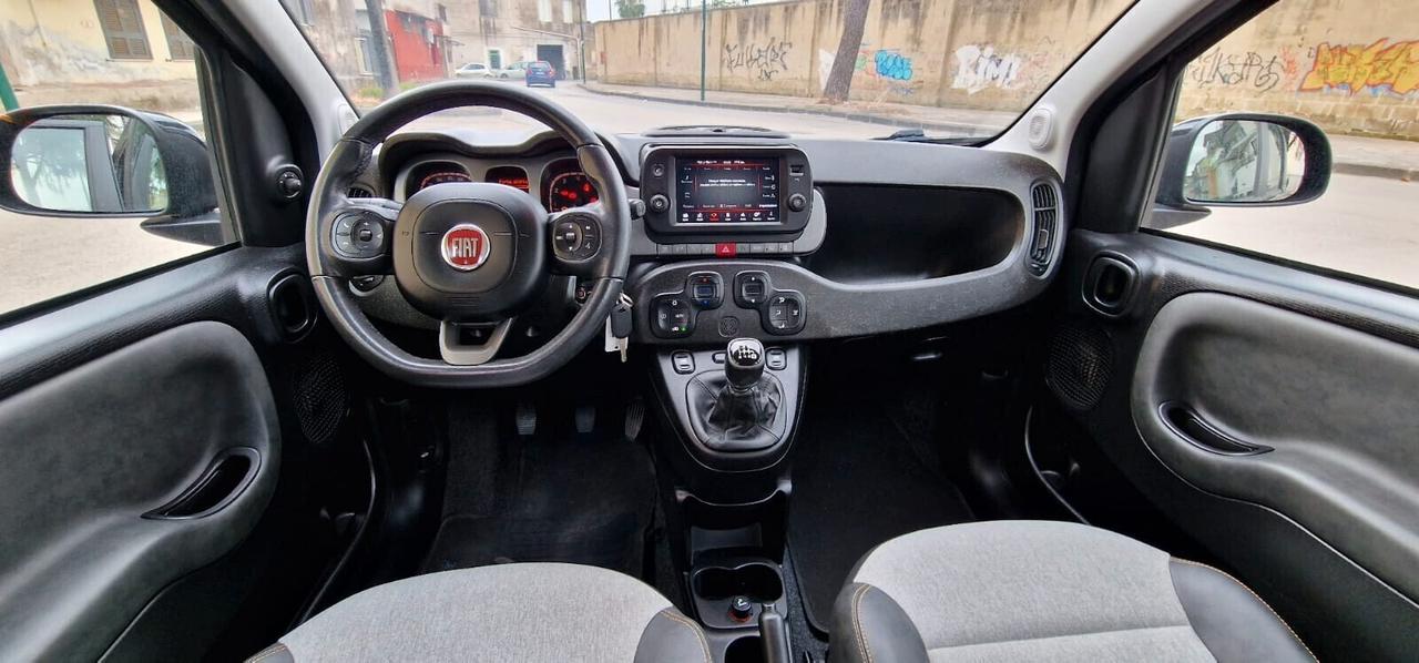 Fiat Panda 1.0 FireFly S&S Hybrid City Cross