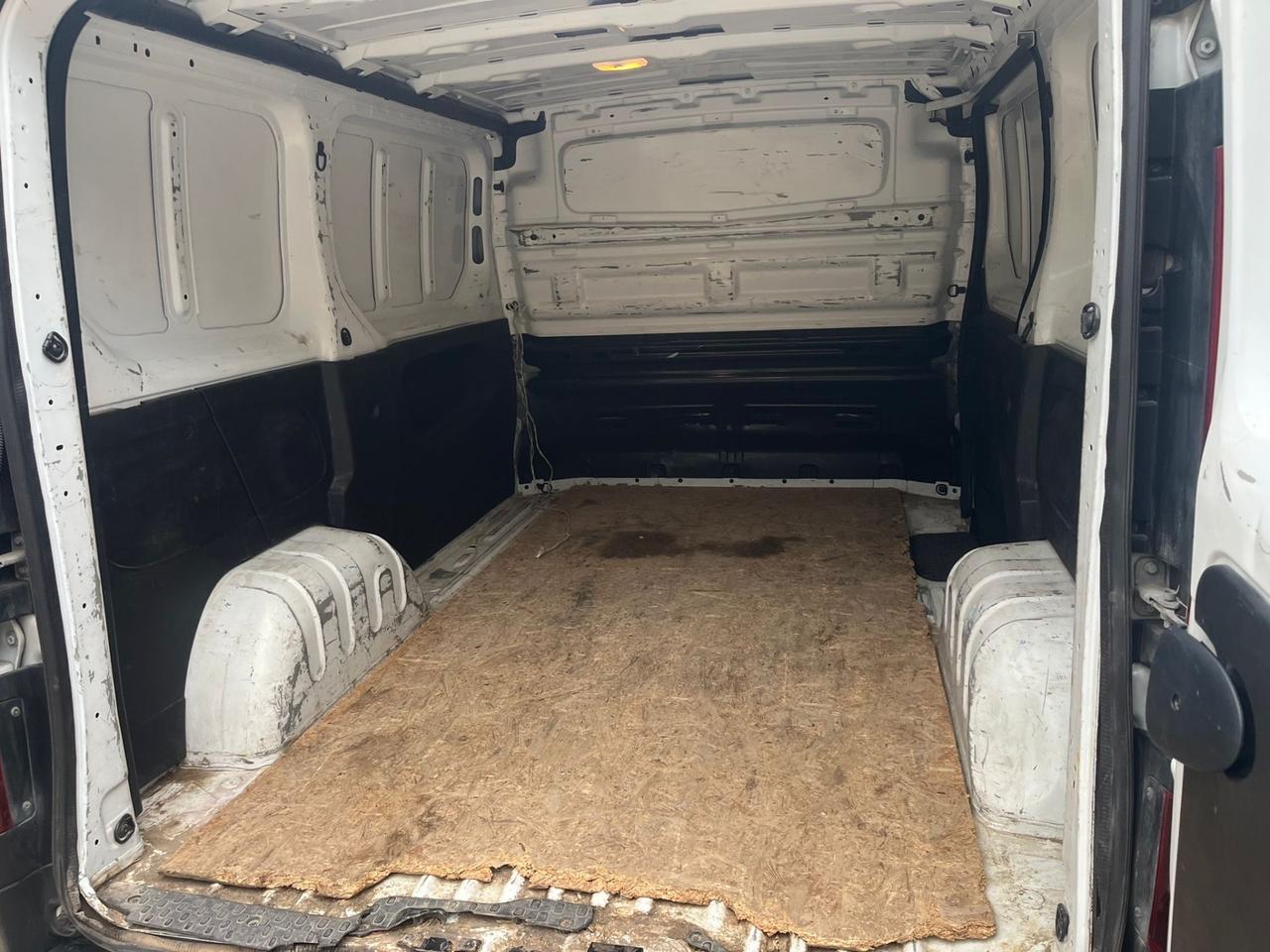 Renault Trafic T27 2.0 dCi 120CV PC-TN Furgone Ice Plus