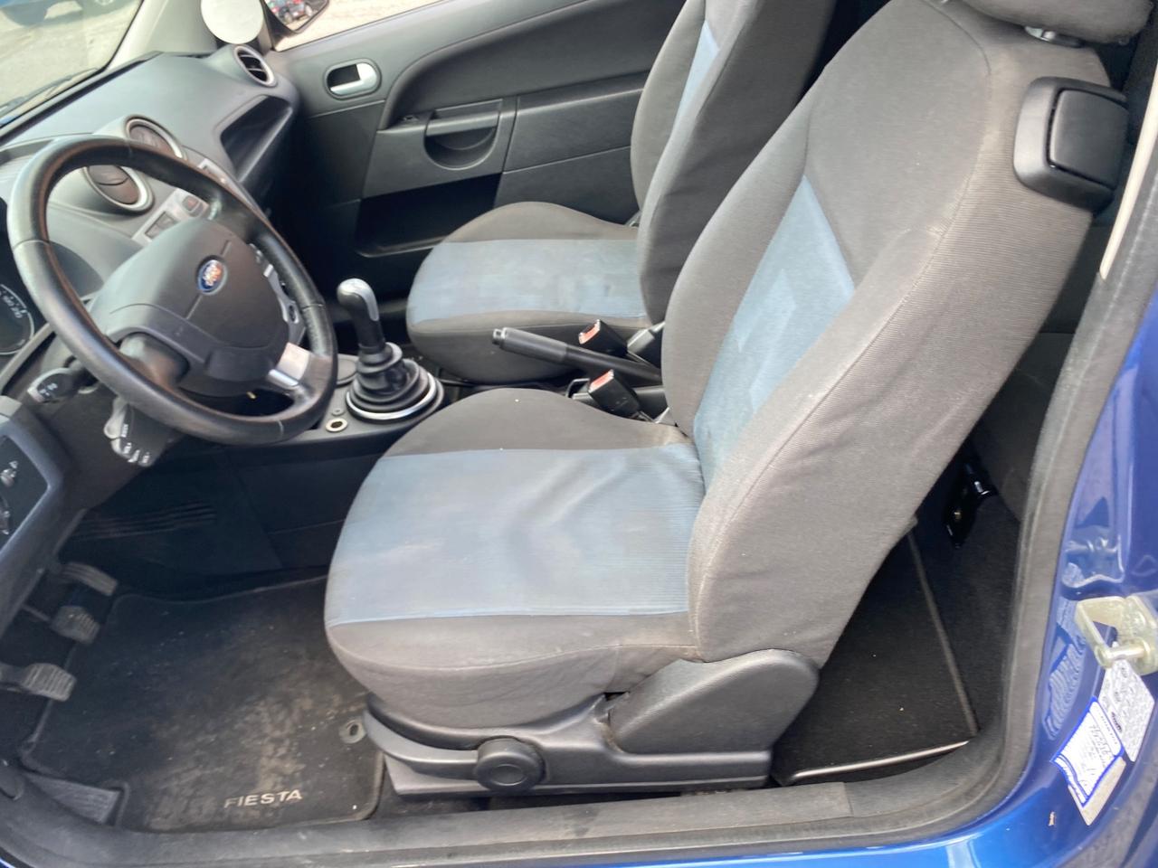 Ford Fiesta 1.2 16V 3p. Titanium