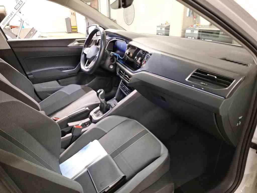 Volkswagen Polo 1.0 TGI Style Virtual, Fari Matrix, Sedili riscaldati, Carplay