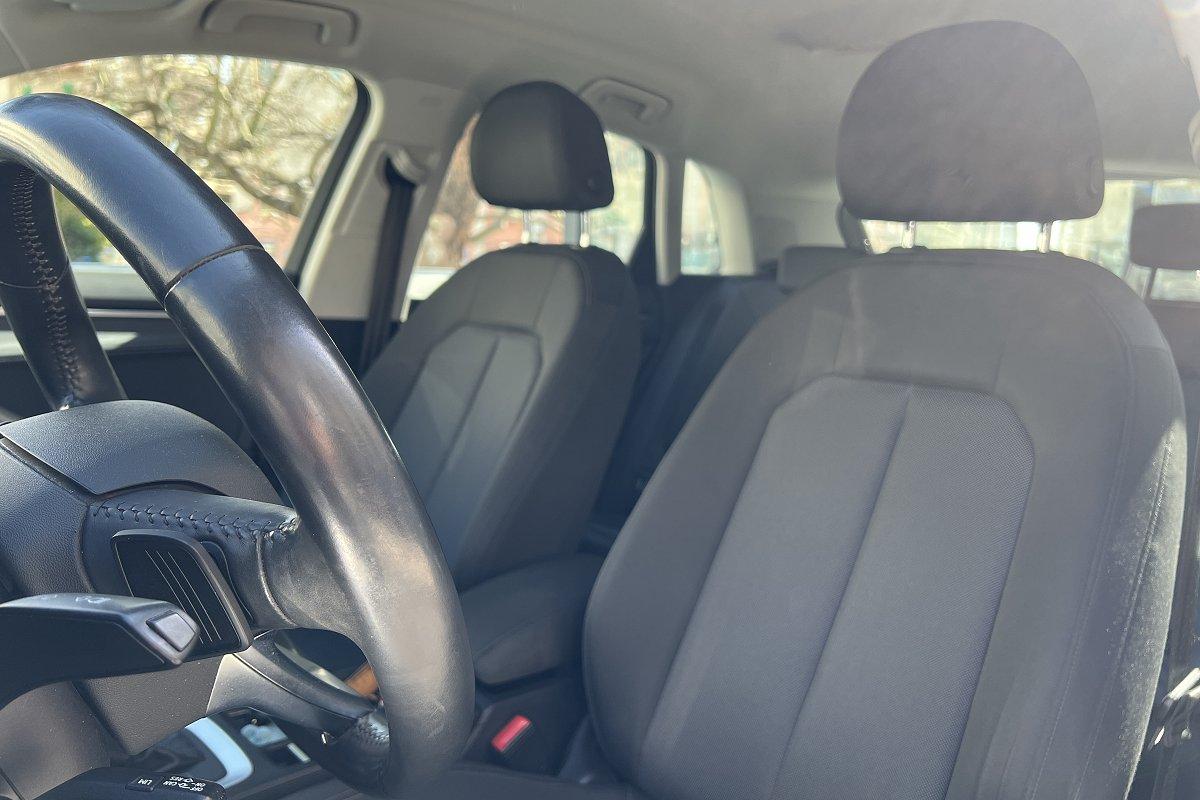 AUDI Q3 35 TDI S tronic Business Advanced