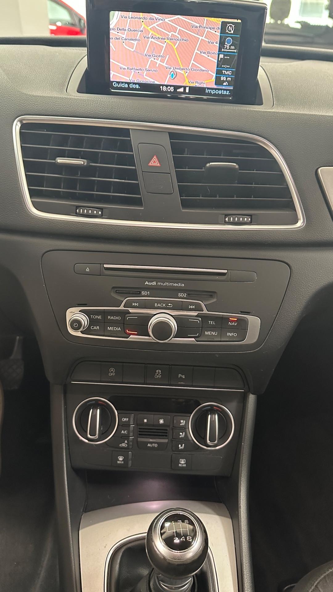 Audi Q3 2.0 TDI 150 CV Business