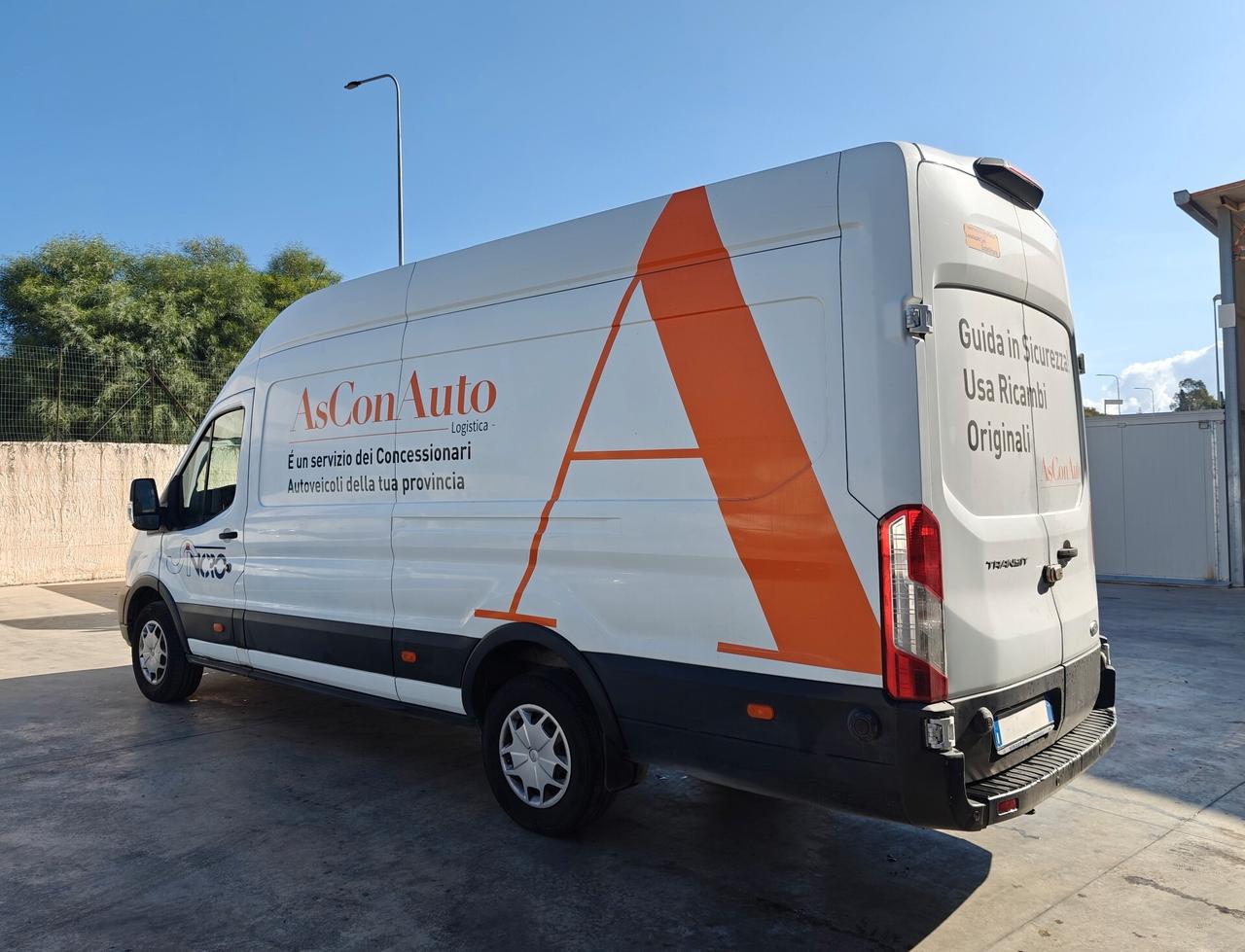 Ford transit 2.0 tdci 130cv L3H2