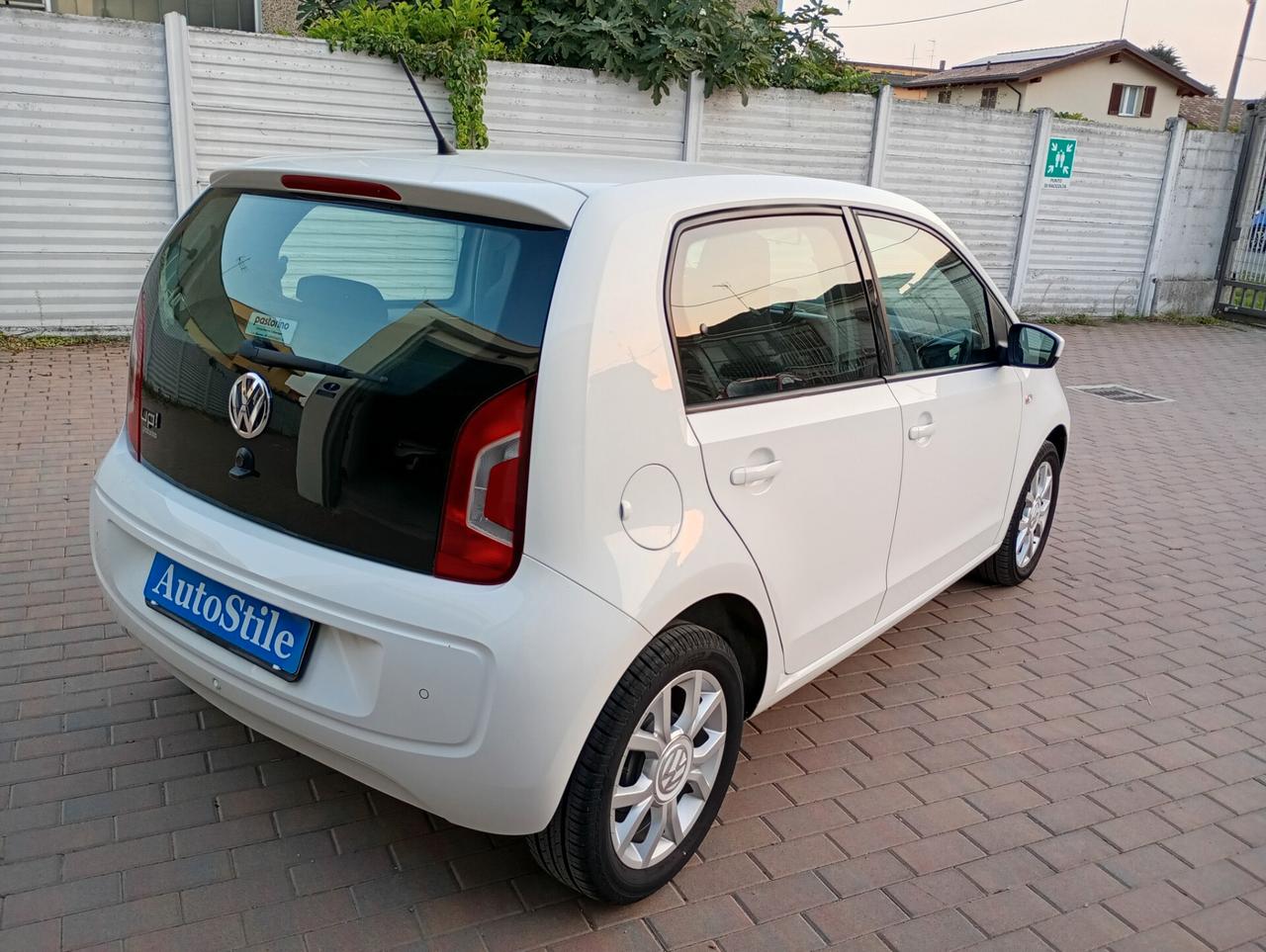 Volkswagen up! 1.0 75 CV 5p. high