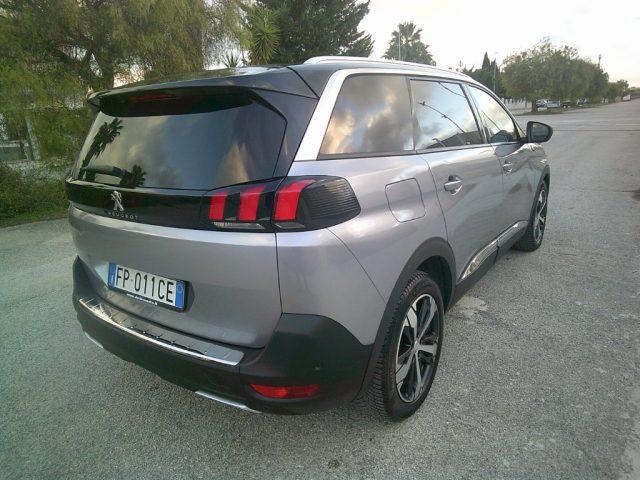 PEUGEOT 5008 BlueHDi 130 S&S Crossway