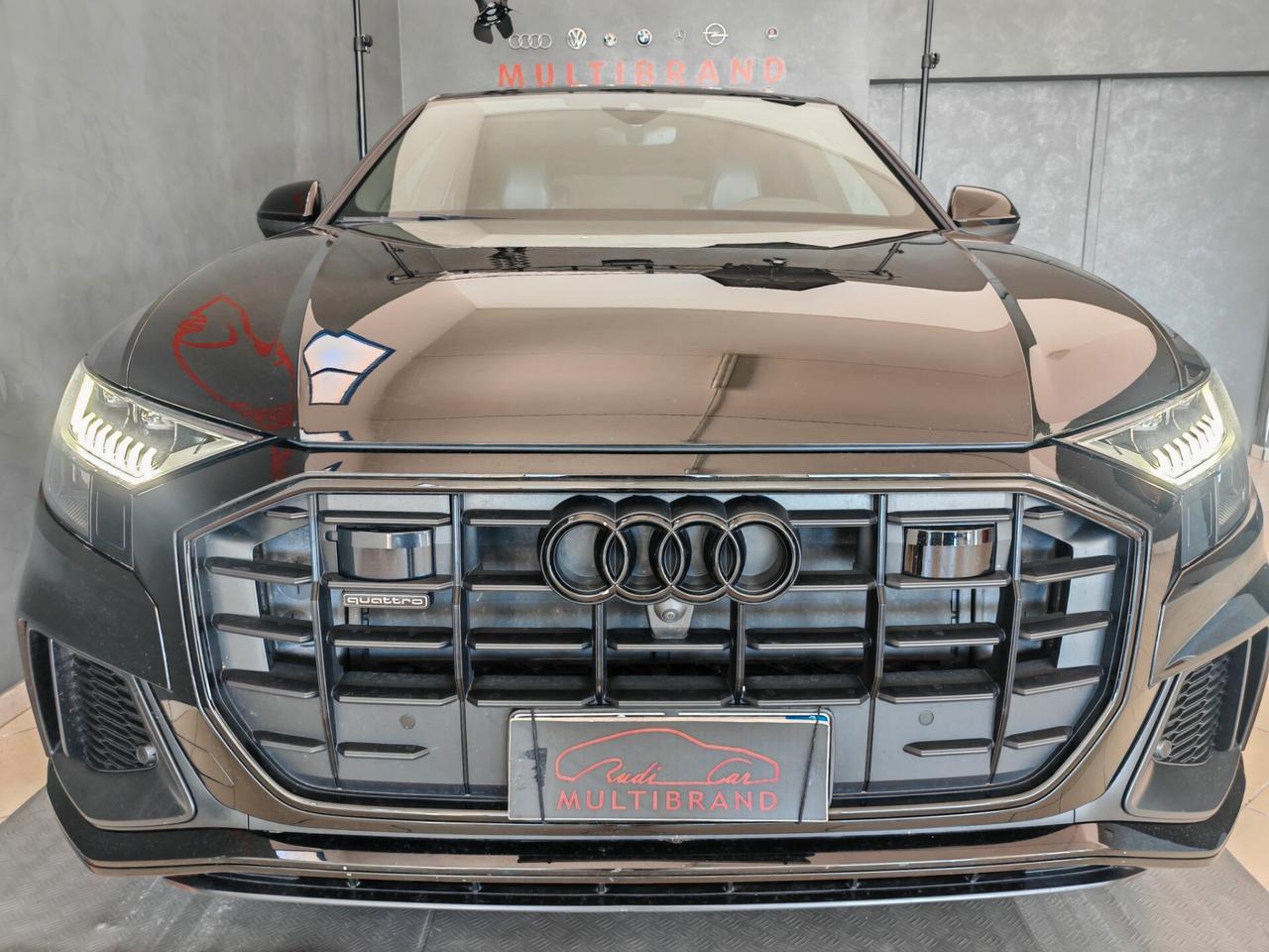 Audi Q8 50 TDI 286 CV quattro tiptronic Sport