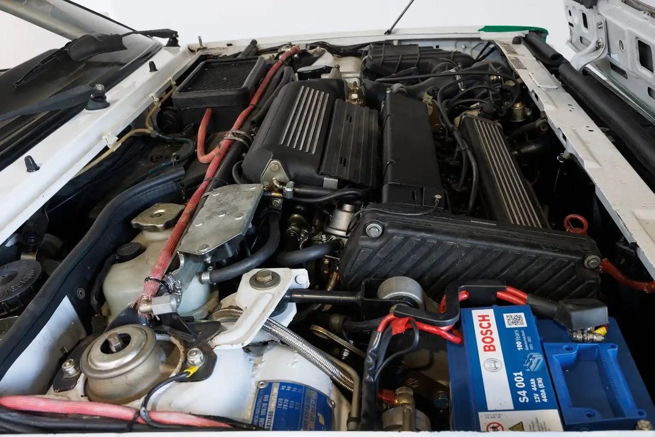 Lancia Delta 2.0i.e. turbo 16V HF integrale