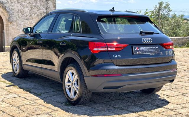 AUDI Q3 35 TDI S-Tronic Business Advanced