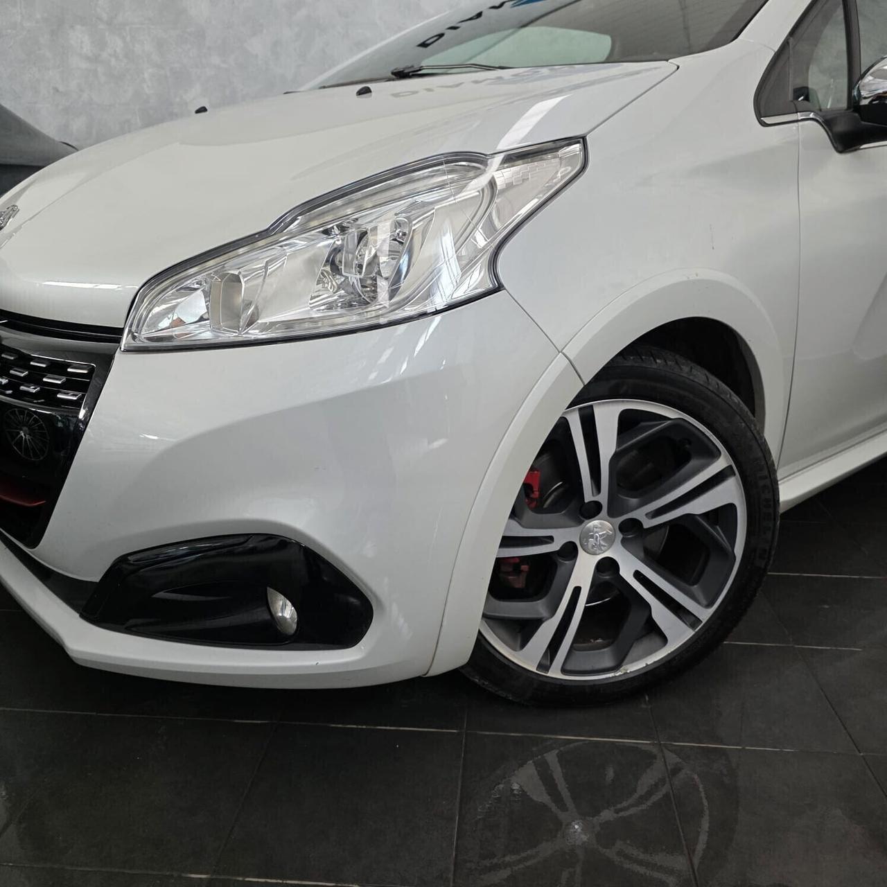 Peugeot 208 1.6 3 porte GTi