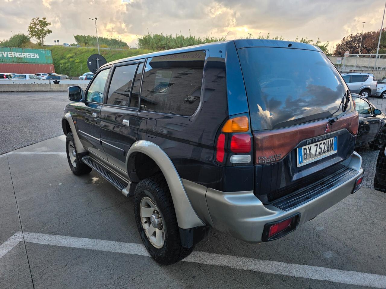 Mitsubishi Pajero Sport 2.5 TDI GLS Target