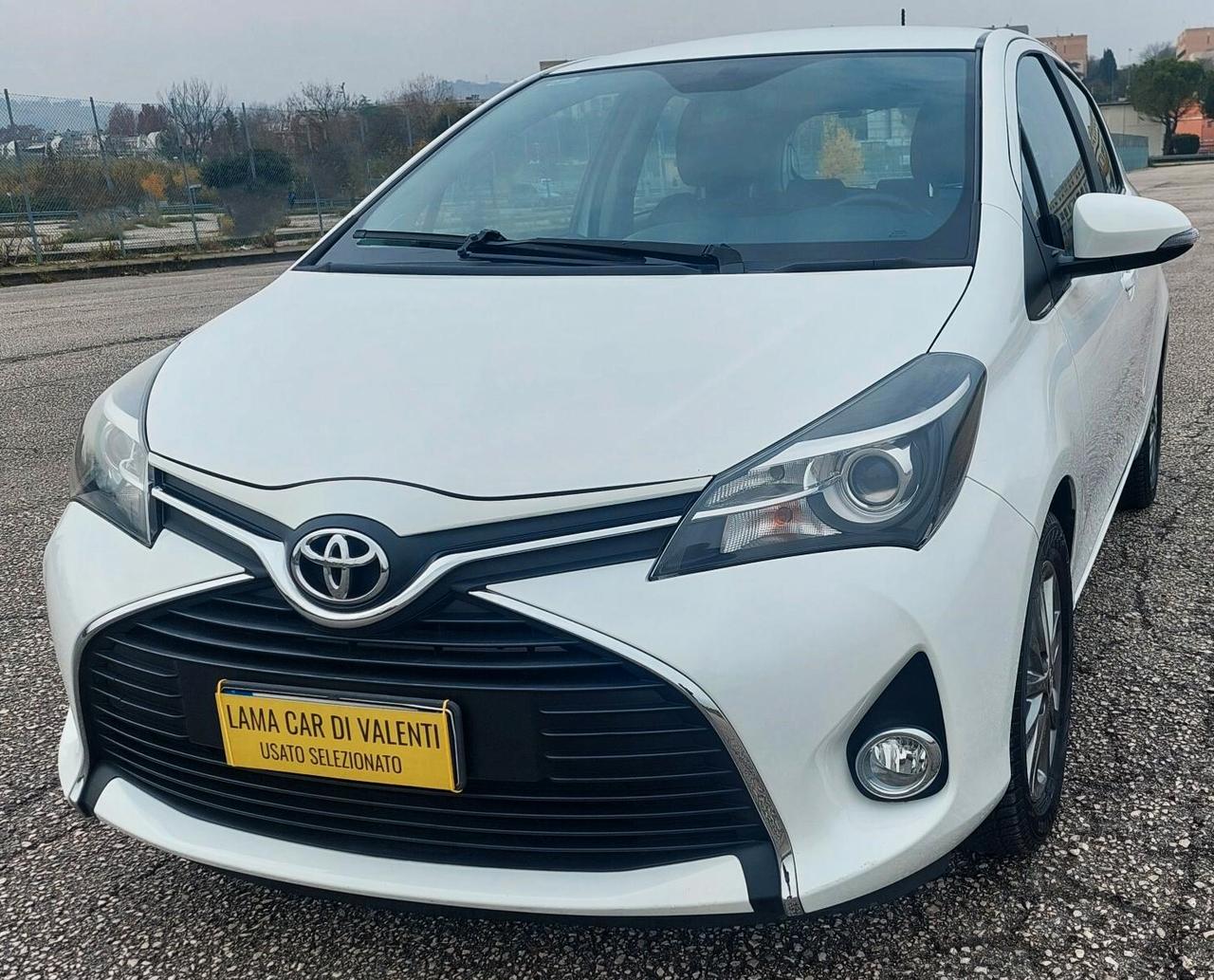TOYOTA YARIS 1.0-UNICO PROPRIETARIO-NEOPATENTATI