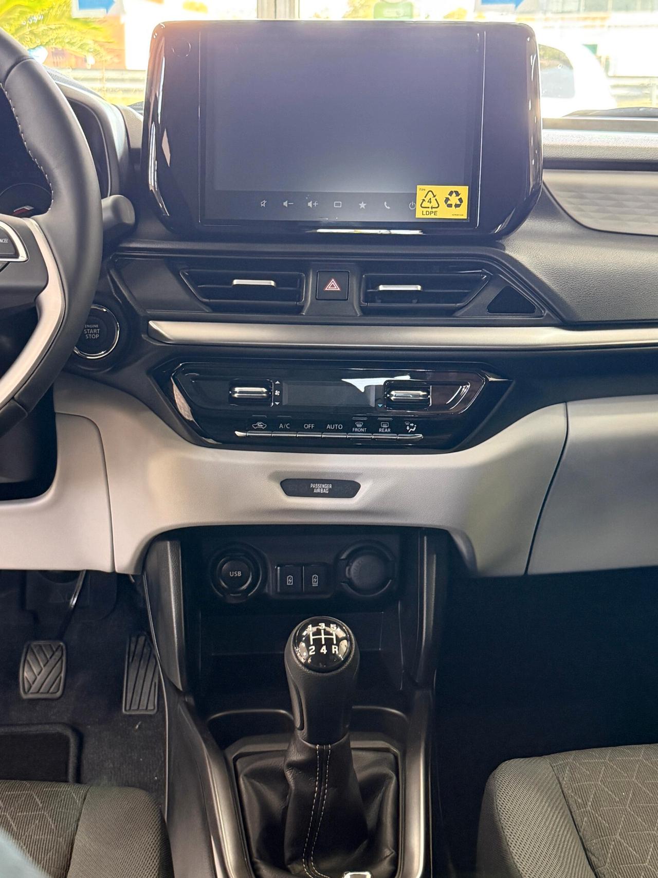 Suzuki Swift 1.2 Hybrid Top