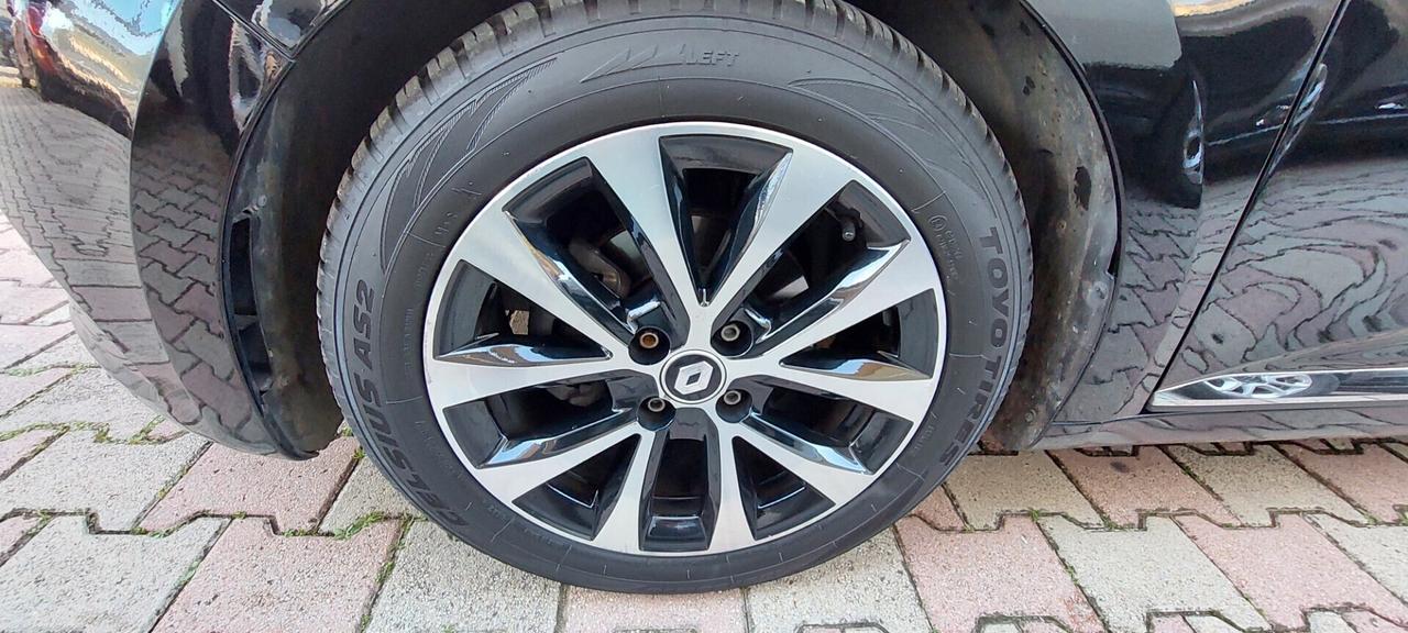 CLIO TCE MOD.TECHNO 1,0 BENZINA 90 CV NAVIGATORE TELEFONO RETROCAMERA STRAFULL OPTIONAL