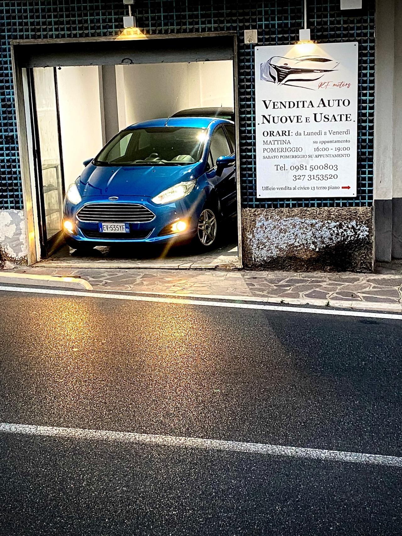 Ford Fiesta 1.5 TDCi 75CV 5 porte Titanium