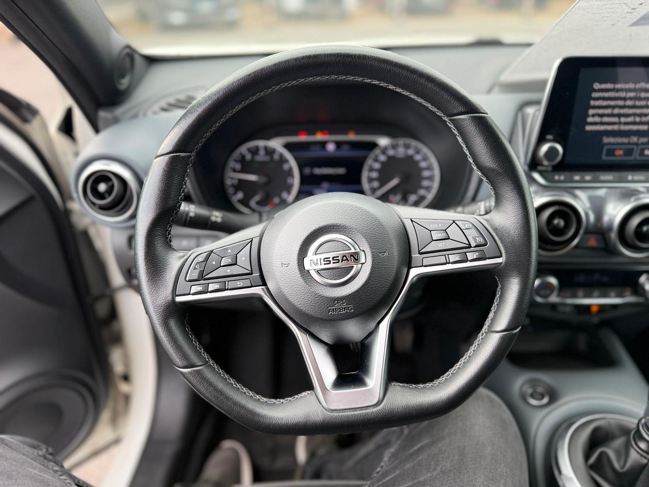 Nissan Juke 1.0 DIG-T 114 CV N-Connecta